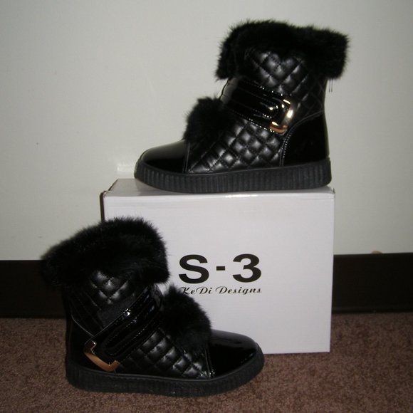 NEW S-3 KeDi Designs Black Quilted Leather Booties - Picture 2 of 9